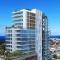 Designer 1 BR Apt in Wollongong with Ocean Views - Wollongong