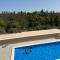 Villa Blue Paradise - B&B con piscina non lontano da Cagliari