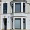 Lush Porthcawl Large Spacious 2 bedroom Apt, Parking, Garden access, Prime Location
