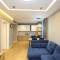LA LA Marina Wave Suites