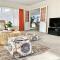 Cosy House in Chartwell, Hamilton-Private Garden & Shopping Mall