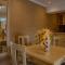 Luxury Apartment Rich