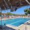 Santorini Camping & Hostel - Fira