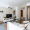Villa Flora's 3-Bedroom Retreat with Private Pool