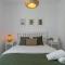 Villa Flora's 3-Bedroom Retreat with Private Pool