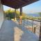 Spacious Villa With a Pool - Nea Peramos