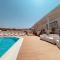 Athena Sea front Apartment, Parking & Pool - Lago Patria