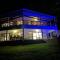 COCOVIEW BEACH HOUSE