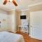 Auburn Retreat with Balcony - Walk to Campus! - أوبورن