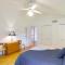 Modern and Spacious Home - 6 Mi to Dtwn South Bend - Granger