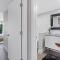 The Palms! Direct water view corner condo - ميامي