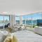 The Palms! Direct water view corner condo - ميامي
