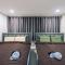 Paradise Found 4BR Villa,Fits 22 PAX, 6-Min to Lee Garden