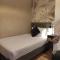 Hotel White