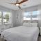 Cutting-edge & Cozy 4 Bed 2 Bath North Palm Beach