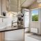 Stunning Apartment In Rønde With Sauna - Rønde