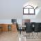 Lovely Apartment near Canal - Via Foscolo