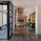 Rose - Luxury City living with views!