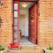 Quiet and cozy apartment close to nature in villa.