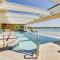 Beachfront Onekama Vacation Rental with Balcony! - Onekama
