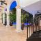 Villa in Fort Lauderdale with GYM POOL JACUZZI Sleeps 12 Guest - Форт-Лодердейл