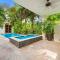 Villa in Fort Lauderdale with GYM POOL JACUZZI Sleeps 12 Guest - Форт-Лодердейл