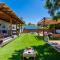 Coasta Casa, Retreat by the Sea. E-Charger.