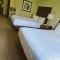 Cobblestone Inn & Suites - Bloomfield