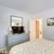Pet-Friendly Venice Vacation Rental, 3 Mi to Beach