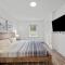 Oakland/University @F Spacious and Quiet Private Bedroom with Shared Bathroom - Pittsburgh