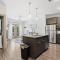 Luxe 2B/2B Getaway - Pool, Gym, Garage, Pet Wash