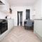 Perfect Four Bed House for Groups,Contractors,Relocations by Gurkha Stay in Cardiff with free WiFi - 卡迪夫