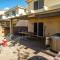 Stunning 4 Bedroom House with Hot Tub by LV Strip - Las Vegas