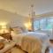 River Cottage Brecon: Hot Tub, Fire, Balcony, Wifi
