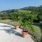 Casa Raffaela, Charming villa with a nice pool - Monte Giberto