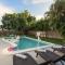 Luxe Miami Villa Heated Pool Fire Pit - North Miami Beach