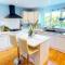 CROYDE WAVES 4 Bedrooms