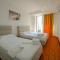 Hotel Summer
