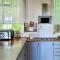 4 Bedroom Stunning Home In Suleczyno