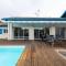 Maison de Vacances, Piscine et Spa
