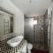 Meno Suites