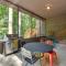 Serene Seneca Retreat with Deck about 4 Mi to Clemson! - 塞尼卡