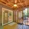 Serene Seneca Retreat with Deck about 4 Mi to Clemson! - 塞尼卡