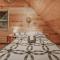 11SL - Wi-Fi - NO PETS Log Cabin - Sleeps 7 cabin - Glacier