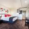 Calamvale Hotel Suites and Conference Centre