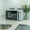 Skyvillion - London Skyview Apartments Overseeing River Thames by Woolwich Ferry, Near London Excel, O2 Arena, City Airport, Free WiFi & Free Onsite Parking, FANTASTIC RATES FOR LONGER STAYS - Londýn