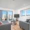 Skyvillion - London Skyview Apartments Overseeing River Thames by Woolwich Ferry, Near London Excel, O2 Arena, City Airport, Free WiFi & Free Onsite Parking, FANTASTIC RATES FOR LONGER STAYS - Londýn