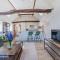 Dairy Barn by Bloom Stays - Groombridge
