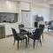 Cosy Stays 1 Bedroom Apartment Rosebery Parking & Balcony Sydney Escape