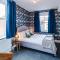 ZooBlu: Chester 1-Bed